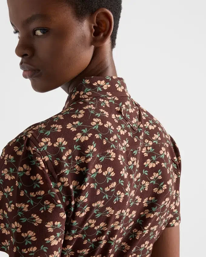 Camisa de georgette de manga corta con estampado floral Camisa de georgette de manga corta con estampado floral