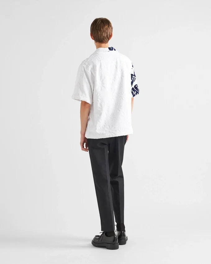 Camisa de manga corta de algodón grueso con estampado a dos tonos Camisa de manga corta de algodón grueso con estampado a dos tonos