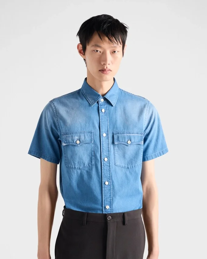 Camisa de mezclilla ligera de manga corta Camisa de mezclilla ligera de manga corta