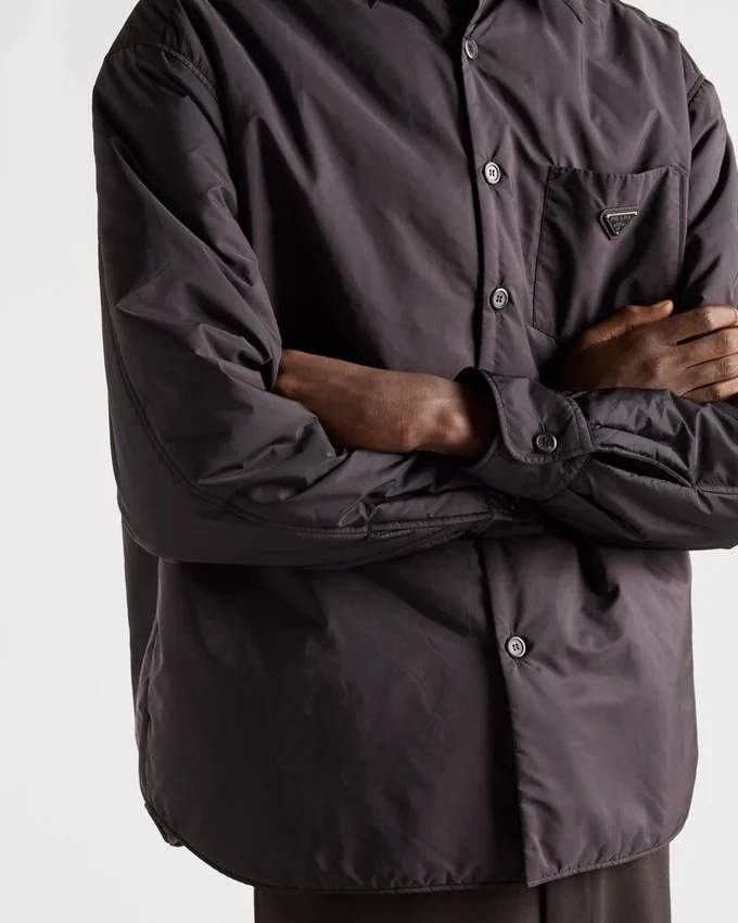 Camisa ligera de Re-Nylon Camisa ligera de Re-Nylon