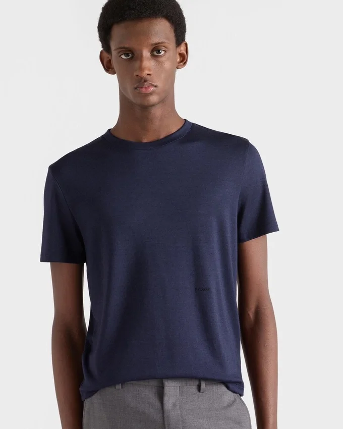Camiseta de cachemira y seda Camiseta de cachemira y seda