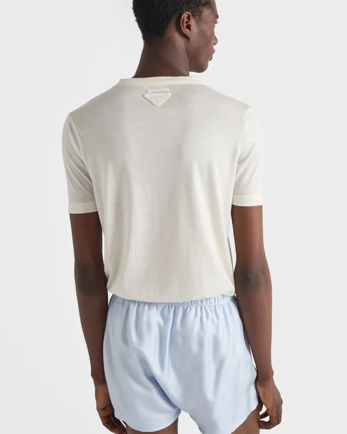 Camiseta de cachemira y seda Camiseta de cachemira y seda