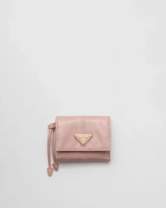 Cartera pequeña de cuero