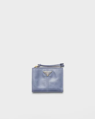 Cartera pequeña de cuero