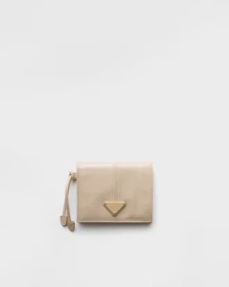 Cartera pequeña de cuero