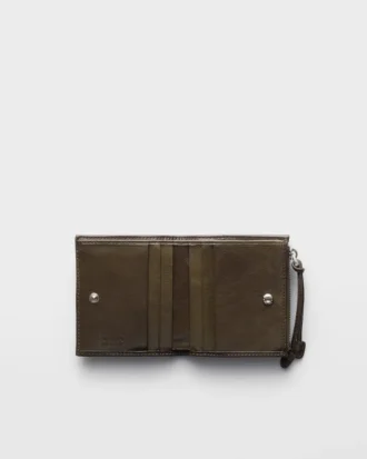 Cartera pequeña de cuero