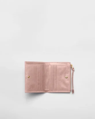 Cartera pequeña de cuero