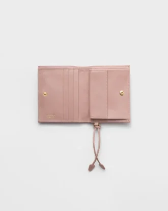 Cartera pequeña de cuero