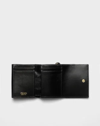 Cartera pequeña de cuero