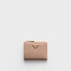 Cartera pequeña de piel Saffiano