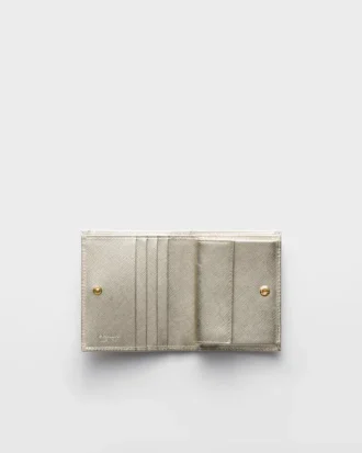Cartera pequeña de piel Saffiano