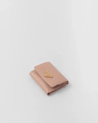 Cartera pequeña de piel Saffiano