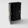 Cartera pequeña de piel Saffiano