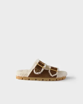 Chanclas de ante y piel de oveja