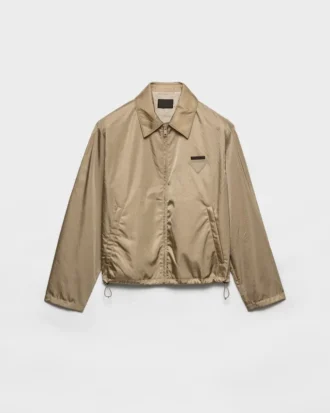 Chaqueta blusón con cremallera de Re-Nylon