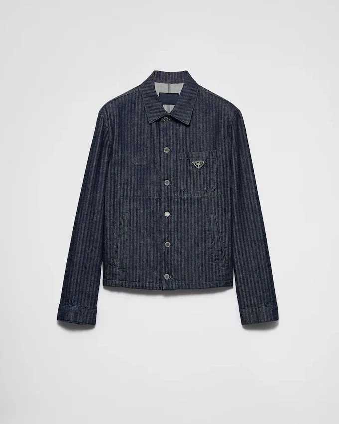 Chaqueta blusón de denim con diseño en chevron Chaqueta blusón de denim con diseño en chevron