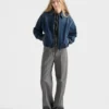 Chaqueta blusón de denim lavado Chaqueta blusón de denim lavado