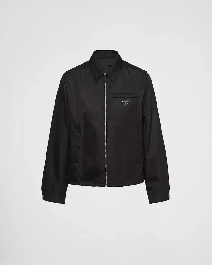 Chaqueta blusón de Re-Nylon reciclado Chaqueta blusón de Re-Nylon reciclado