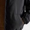 Chaqueta blusón de Re-Nylon reciclado