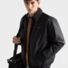 Chaqueta blusón de Re-Nylon reciclado
