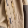 Chaqueta blusón de tejido técnico