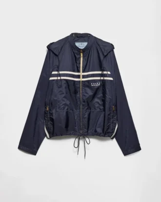 Chaqueta blusón ligera de Re-Nylon