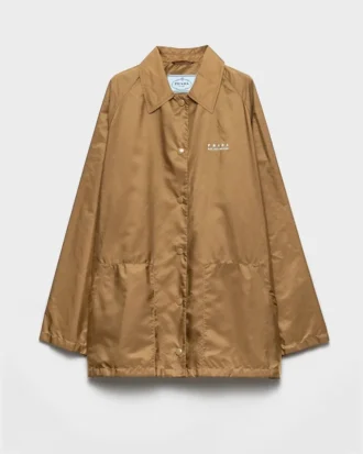 Chaqueta blusón ligera de Re-Nylon