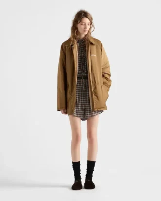 Chaqueta blusón ligera de Re-Nylon