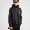 Chaqueta blusón reversible de napa y Re-Nylon Chaqueta blusón reversible de napa y Re-Nylon