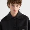 Chaqueta Caban de doble cashwool con botonadura simple Chaqueta Caban de doble cashwool con botonadura simple