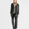 Chaqueta Caban de piel de napa con doble botonadura Chaqueta Caban de piel de napa con doble botonadura