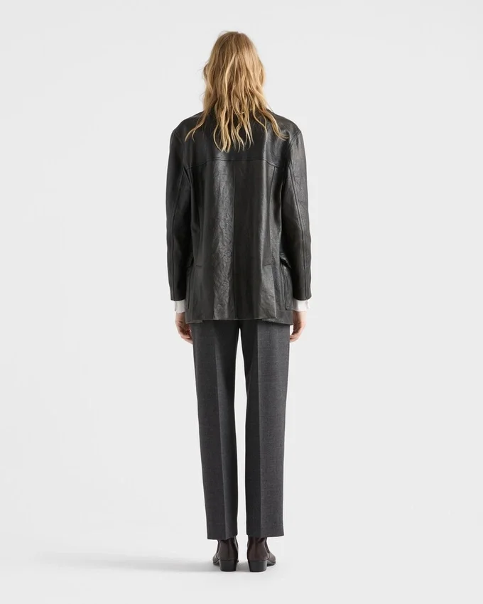 Chaqueta Caban de piel de napa con doble botonadura Chaqueta Caban de piel de napa con doble botonadura