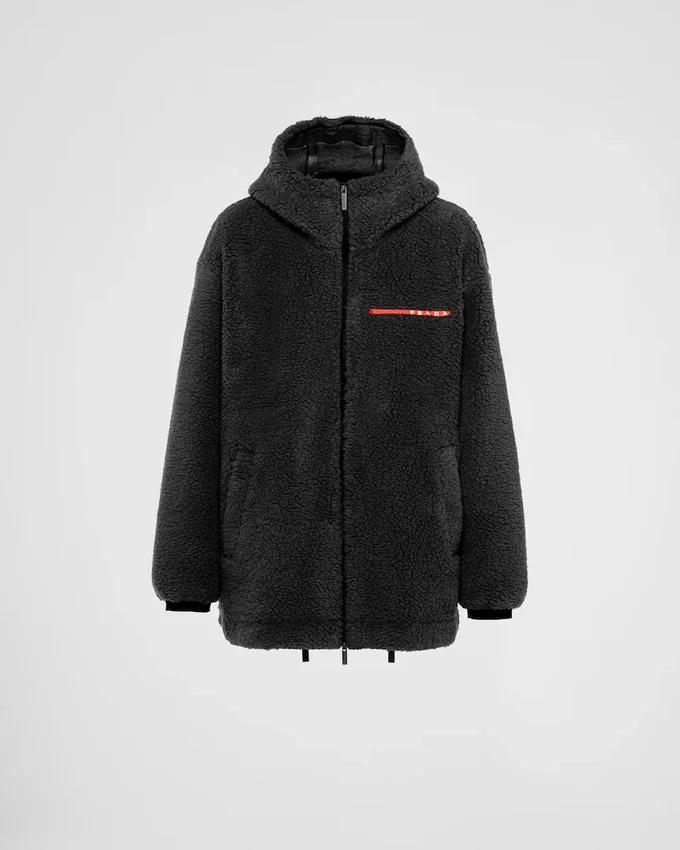 Chaqueta con capucha de forro polar reciclado Chaqueta con capucha de forro polar reciclado