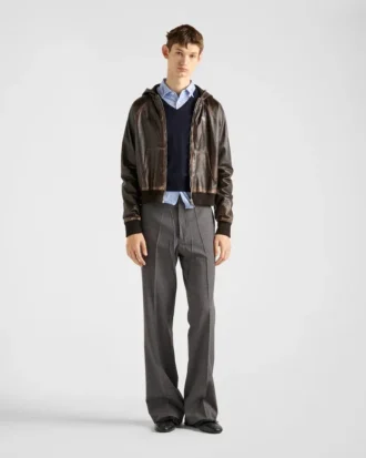 Chaqueta con capucha de piel de napa