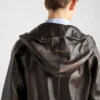 Chaqueta con capucha de piel de napa