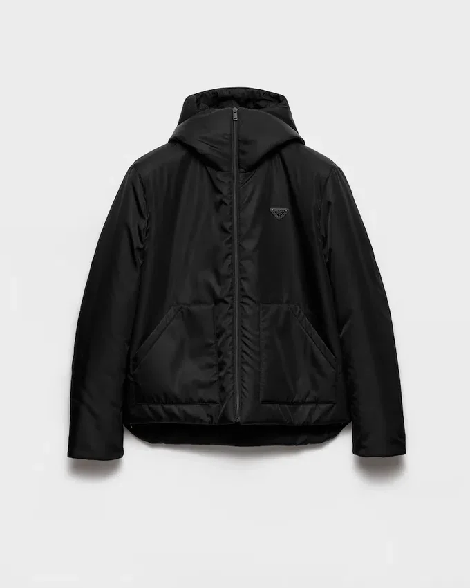 Chaqueta con capucha de Re-Nylon Chaqueta con capucha de Re-Nylon
