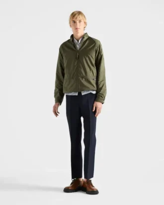 Chaqueta con capucha Re-Nylon