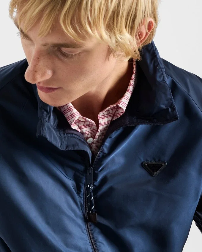 Chaqueta con capucha Re-Nylon Chaqueta con capucha Re-Nylon