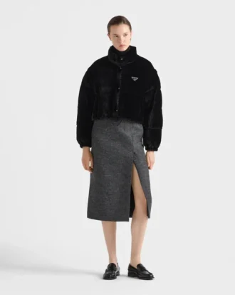 Chaqueta corta convertible de terciopelo y plumón