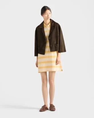 Chaqueta corta de gamuza