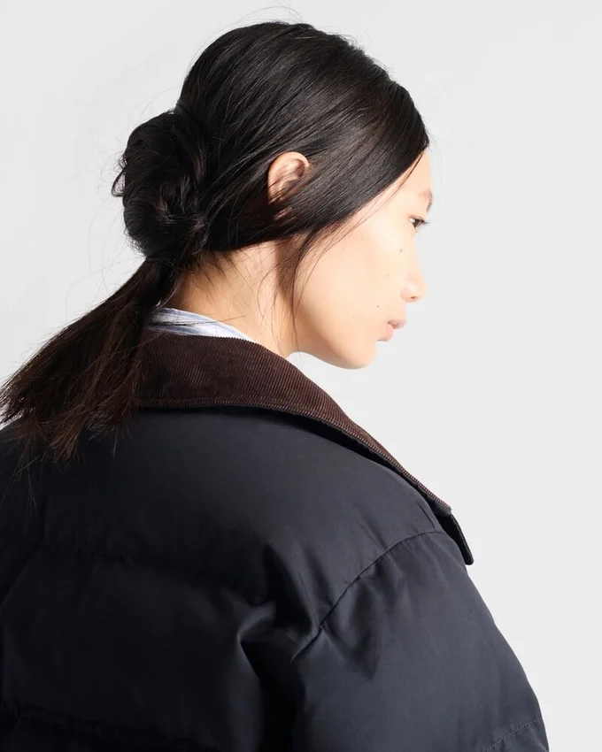 Chaqueta corta de plumón de popelín Chaqueta corta de plumón de popelín