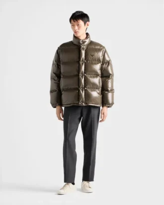 Chaqueta de plumón Re-Nylon de peso medio