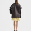 Chaqueta impermeable de Re-Nylon lavado