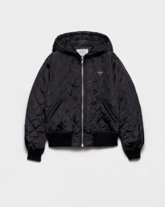 Chaqueta ligera y acolchada de Re-Nylon