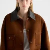 Chaqueta tipo cabán de gamuza