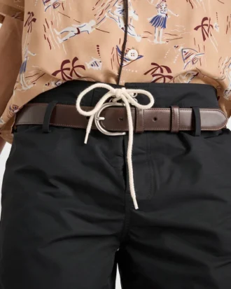 Cinturón de cuero envejecido