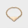Collar con colgante grande Eternal Gold en oro amarillo Collar con colgante grande Eternal Gold en oro amarillo