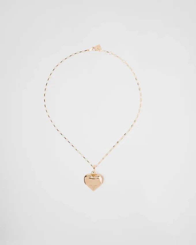 Collar con colgante pequeño Eternal Gold en oro amarillo Collar con colgante pequeño Eternal Gold en oro amarillo