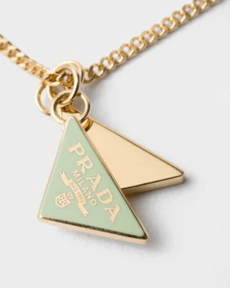 Collar de metal esmaltado