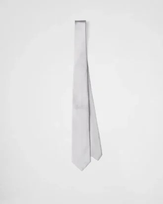 Corbata de satén